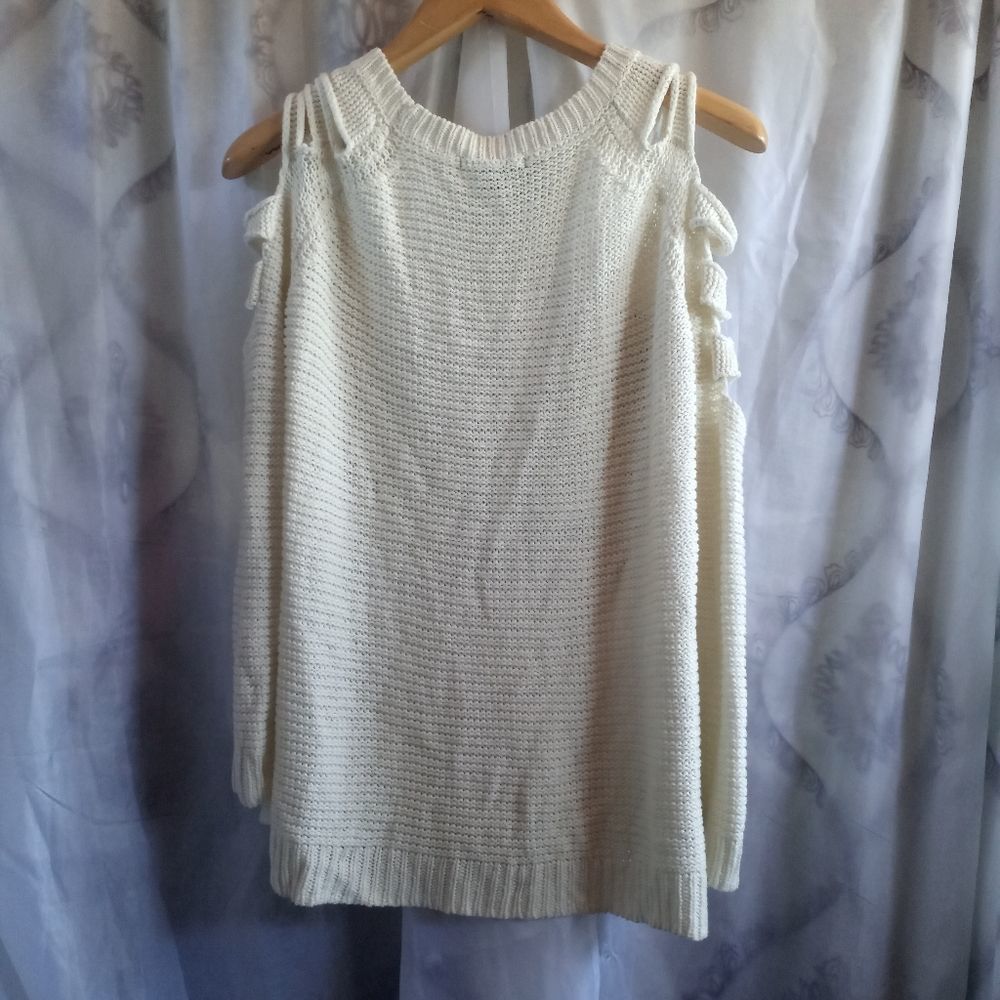 Forever 21 sweater size small ( bag Y ) - Picture 4 of 5